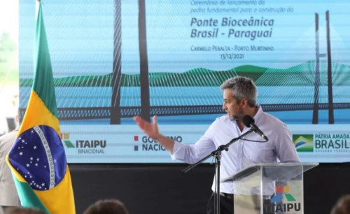 Concluído licenciamento ambiental, avançam as obras da ponte sobre rio Paraguai