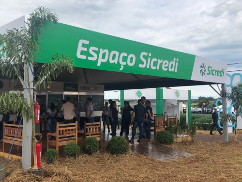 Sicredi inova no Showtec 2022 com linhas de crédito especiais para o evento