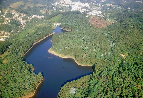 Pesquisadores de SP querem tornar extinção do IF inconstitucional