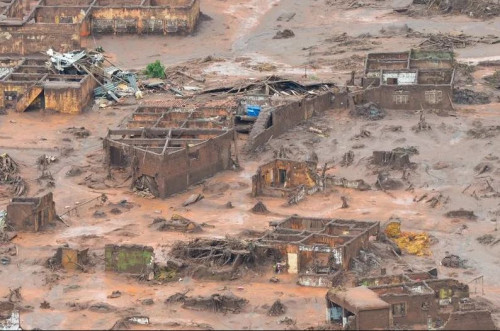 Meio Ambiente anuncia fundos para compensar perdas em Mariana