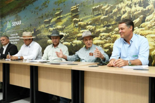 Rastreabilidade de bovinos e búfalos avança e pecuaristas têm até 2032 para se adaptar