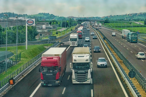 O futuro da logística e transporte de veículos no Brasil