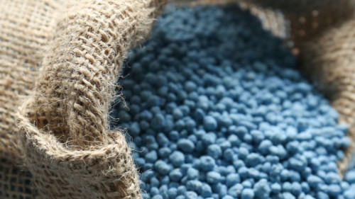 Mercado de fertilizantes segue pressionado, diz consultoria