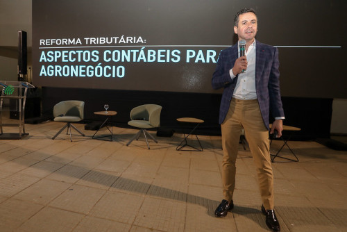 Felipe Dutra encerra ciclo da Famasul com foco em gestão contábil