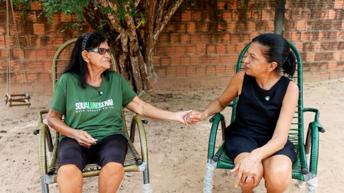 Senar/MS transforma sonho de aprender a ler em conquista compartilhada entre mãe e filha