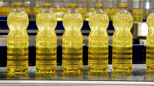 Óleos vegetais recuam com volatilidade do petróleo