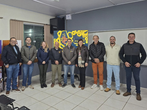 Encontro Abelheiro abre espaço para pesquisas em apicultura no RS