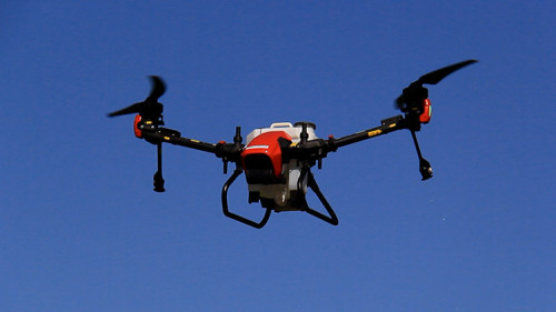 Entidades do agro lançam cartilha para regulamentar drones rurais