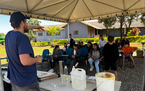APTA Regional reúne estudantes e mostra a ciência na agricultura