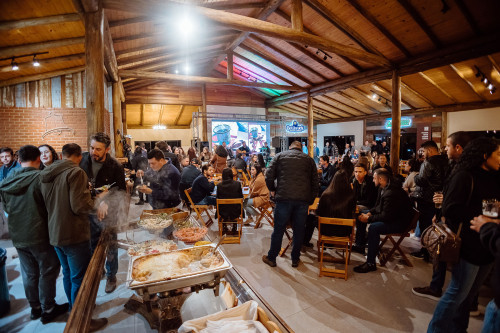 Vetanco reúne clientes e parceiros na Pigfest, em Chapecó (SC)