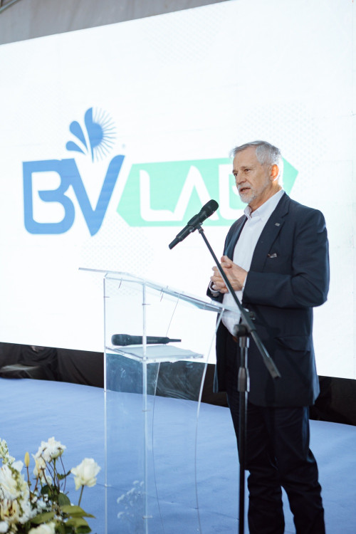 Vetanco, Dr. Bata e Udesc inauguram laboratório de alta tecnologia para produção animal, em Chapecó (SC)