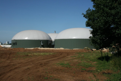 Da hidrólise ao metano: como funcionam as 4 fases do biogás rural