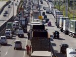 Caminhoneiros mandam ofício ao governo avisando que greve começa na segunda-feira