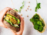 5 em cada 10 consumidores já experimentaram produtos plant-based, diz pesquisa