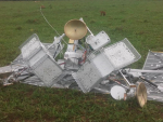 Suposto balão satélite do Google responsável por levar internet cai em propriedade rural de MS
