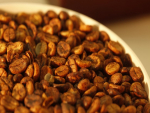 Brasil exportou 4,3 milhões de sacas de café em novembro, 32,2% a mais